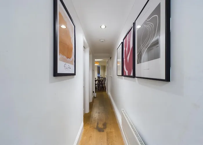 The Pimlico Place - 2Bdr Apartment With Courtyard