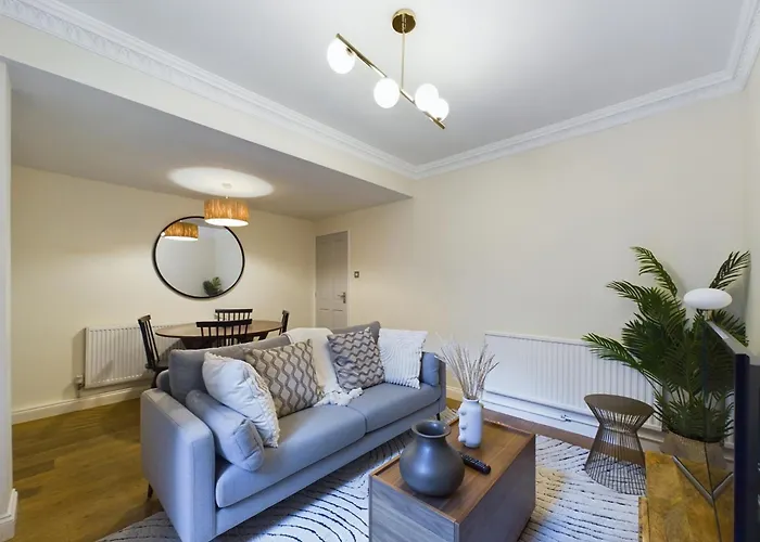 The Pimlico Place - 2Bdr Apartment With Courtyard