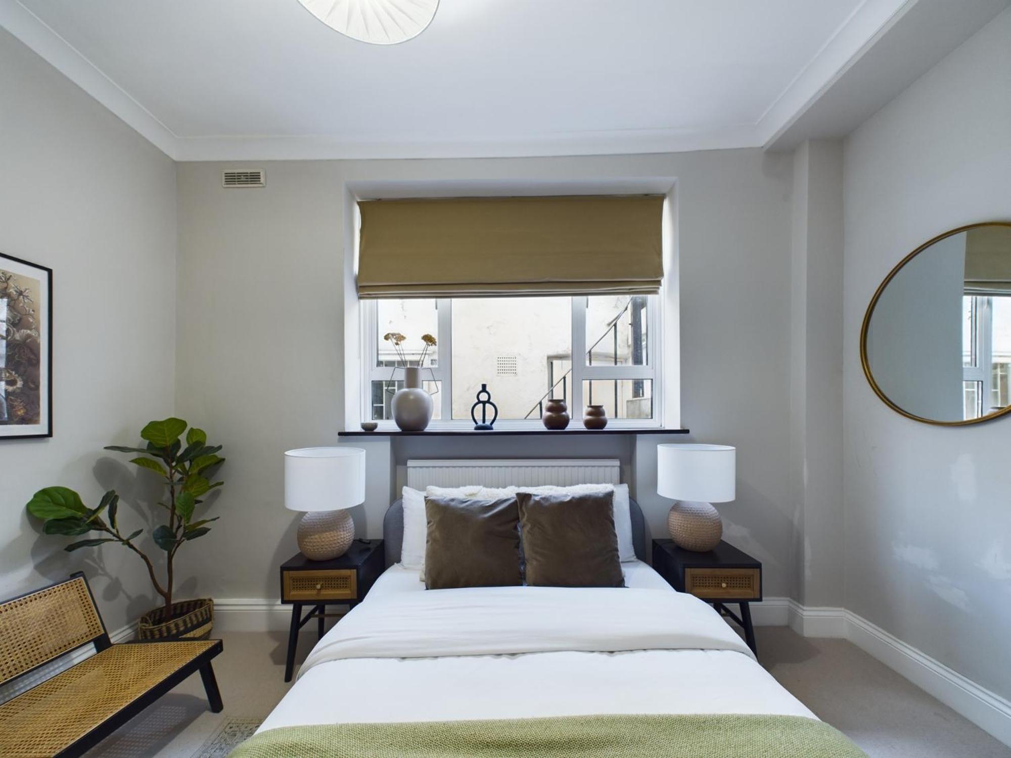 The Pimlico Place - 2bdr With Courtyard Apartment London